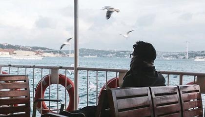 和老公闪婚现结婚8个月，宝宝2个半月，老公告诉我比特币杠杆合约欠下外债100多万