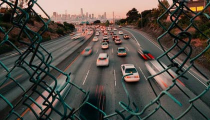 比特币价格是怎么确定的？