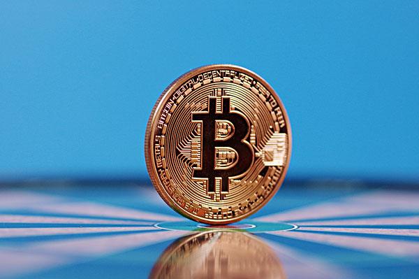 现金短缺<strong></p>
<p>比特币现金</strong>，比特币能否成为阿富汗公民在战乱局势中的救命稻草？