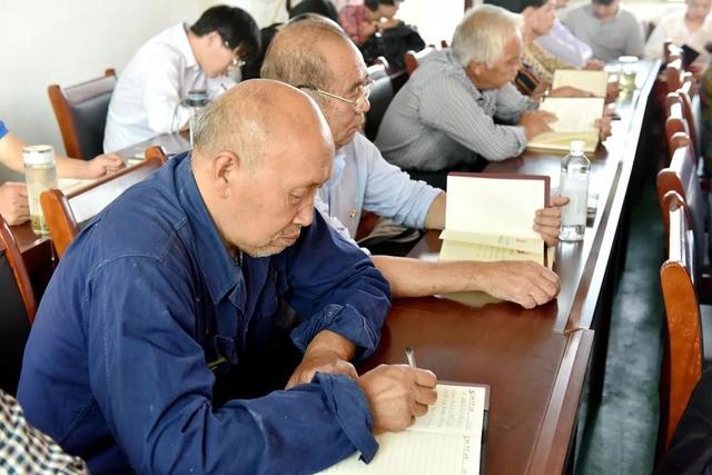 党支部理财(党支部理念标语与创新)